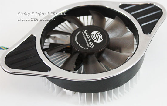 Фотография системы охлажедния Sapphire Radeon HD 4730.Вид сверху