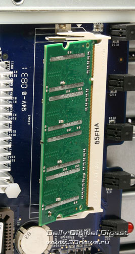 Inside_Chip_Memory.jpg