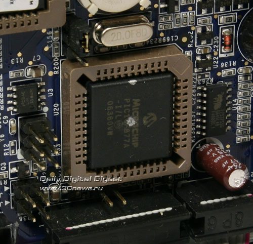 Inside_Chip_Microchip.jpg