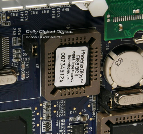 Inside_Chip_Phoenix.jpg