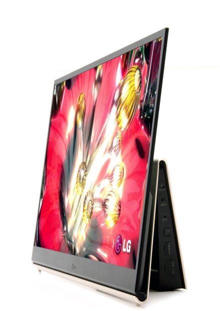 15-дюймовый OLED-ТВ LG