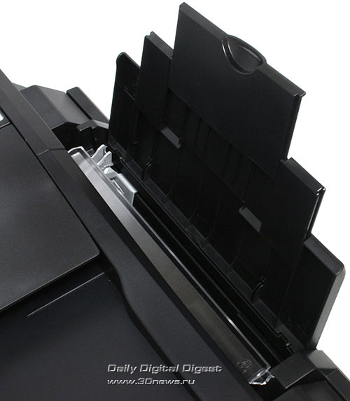 Epson Stylus Office TX300F. Лоток для бумаги