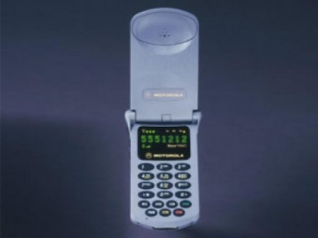 Motorola StarTAC (1996)