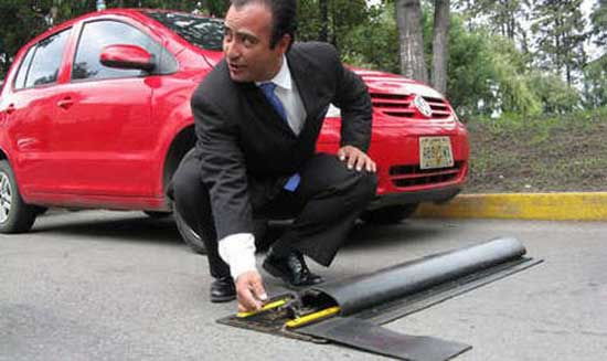 Decano Industries