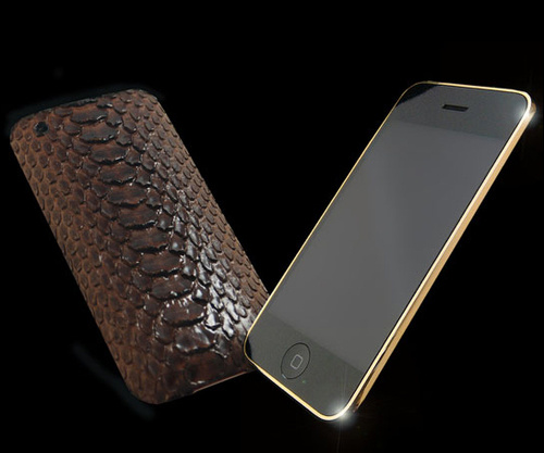 iPhone 3GS + ������ + ���� ������ = 7200 ����