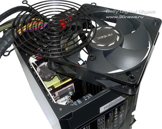 antec_cp850_12.jpg