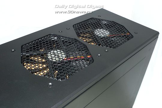 antec_p193_04.jpg