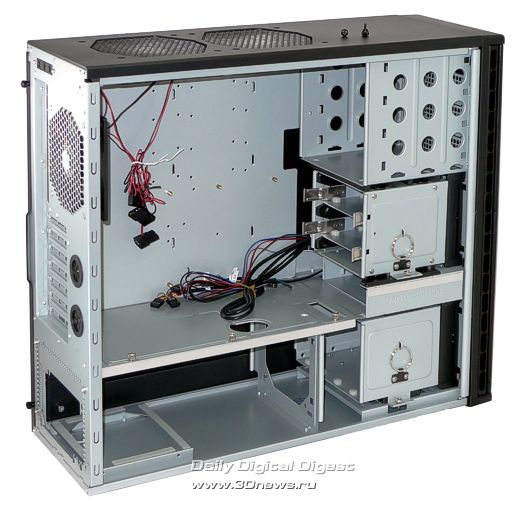 antec_p193_11.jpg
