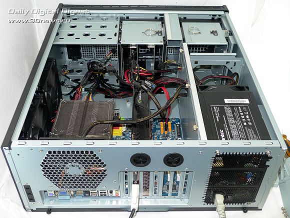 antec_p193_17.jpg
