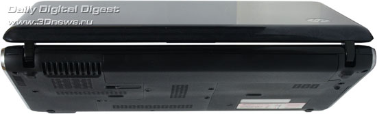 HP Pavilion dv3-2220er. Вид сзади