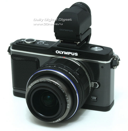 Olympus Pen E-P2. Камера с установленным цифровым видоискателем