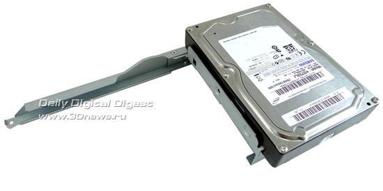 HDD-on-bracket-2_s.jpg