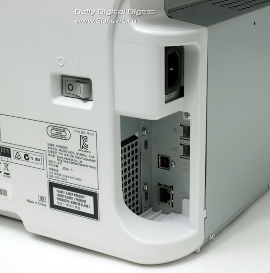 OKI MC160n. Коммуникационные разъемы