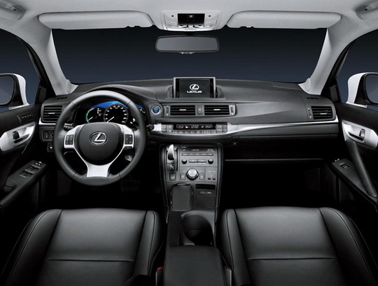 Lexus CT 200h Interior