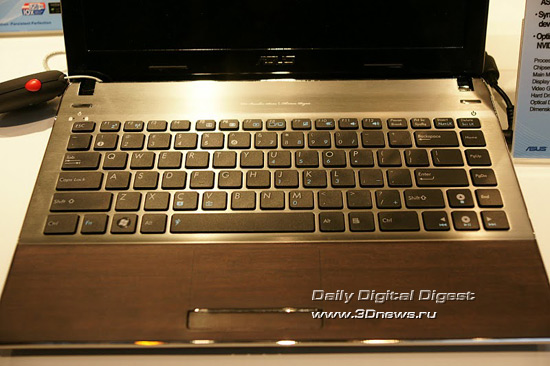 CeBIT 2010: зеленые технологии ASUS