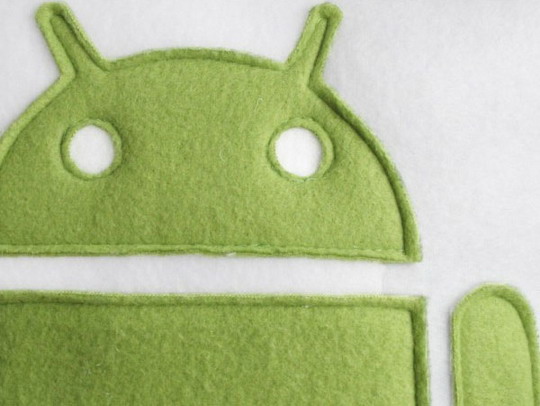 Подушка со «встроенным» Google Android 166299 Подушка со «встроенным» Google Android