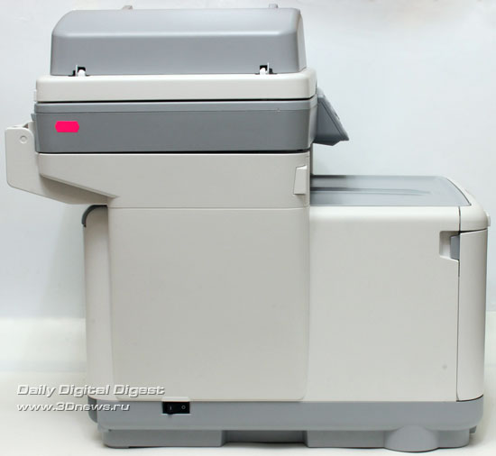 OKI
MC360. Вид слева