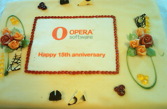 15 лет браузеру Opera