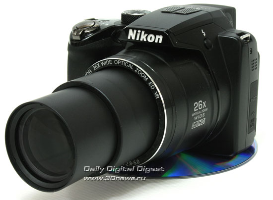 Nikon Coolpix P100. Вид общий. Объектив в крайнем телеположени Nikon Coolpix P100. Вид общий. Объектив в крайнем телеположени