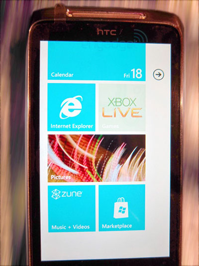 HTC Windows Phone 1 «Засветился» смартфон HTC на базе Windows Phone 7