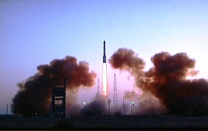 Старт ракеты "Протон-М" с тремя спутниками ГЛОНАСС на борту