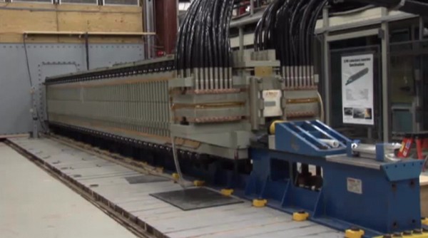 http://www.3dnews.ru/_imgdata/img/2010/12/13/603540/railgun-2010-12-11-600-2.jpg