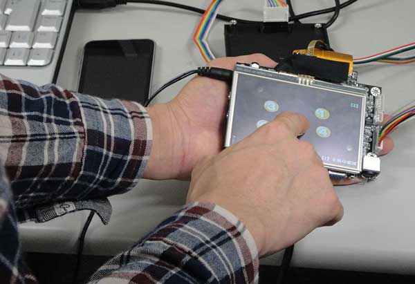 Сенсорный экран