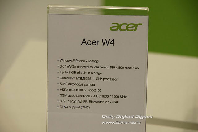 Acer-W4_2.jpg