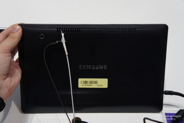 IFA 2011: новинки в павильоне компании Samsung