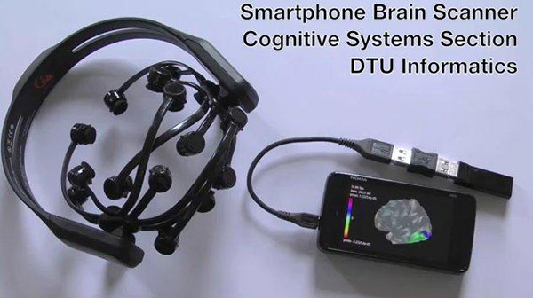 http://www.3dnews.ru/_imgdata/img/2011/09/21/617243/smartphone-emotiv.jpg