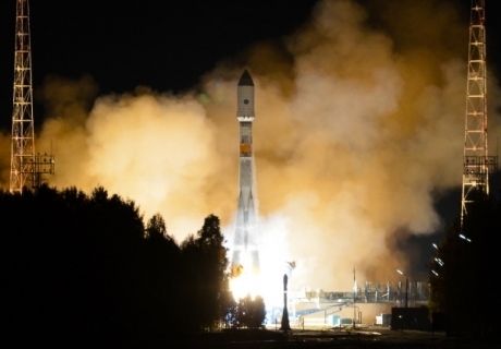 Старт ракеты-носителя «Союз-2.1б» с космическим аппаратом «Глонасс-М» с космодрома Плесецк. Фото РИА Новости