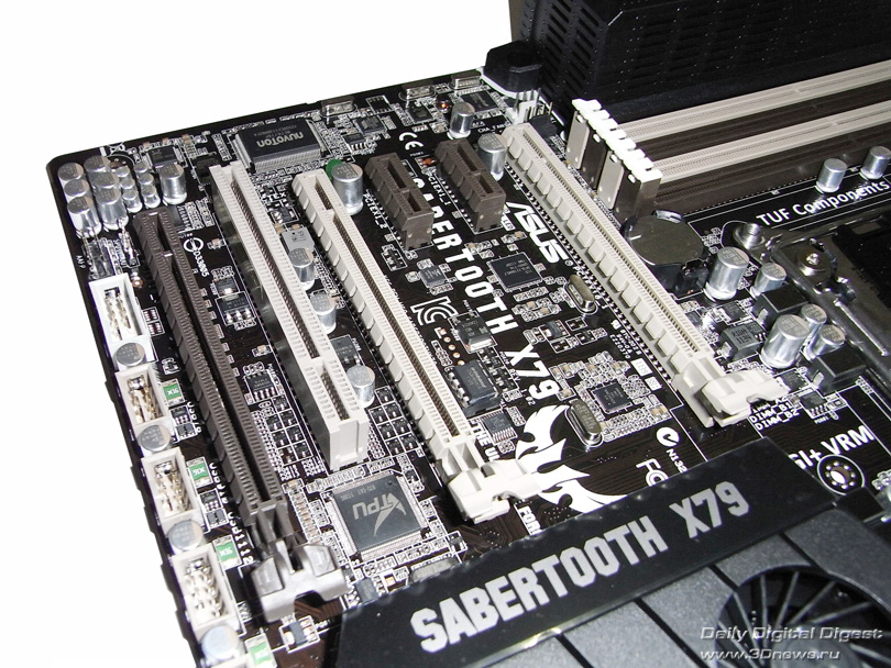 ASUS Sabertooth X79 �����