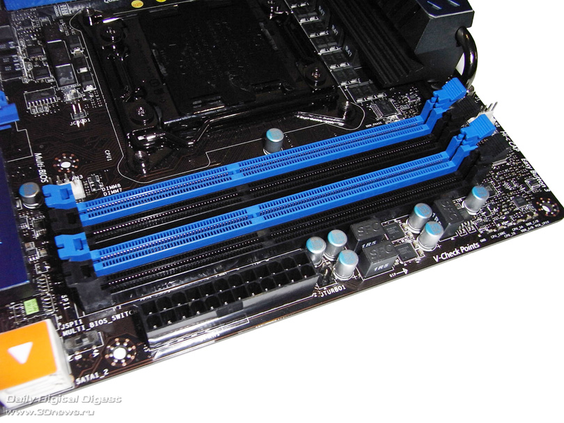 MSI X79A-GD65 (8D) DIMMs 2