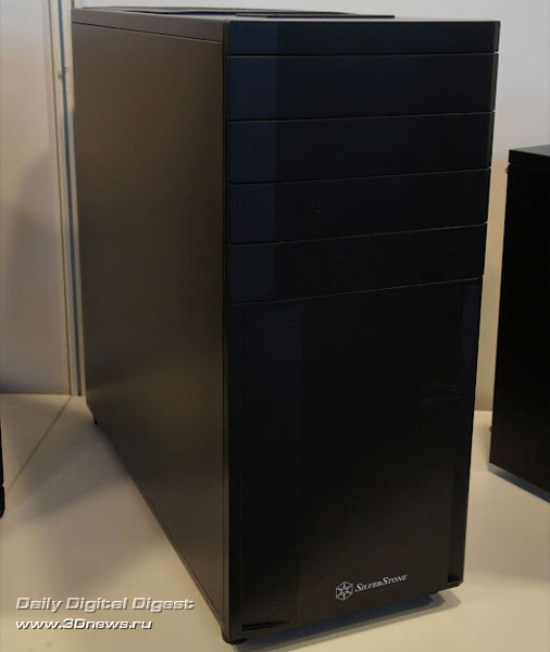 CeBIT 2012: ������� �� SilverStone