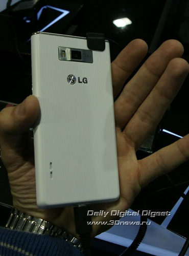 LG Optimus L7 