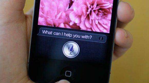 Apple предложила недовольным Siri пользователям купить другой телефон