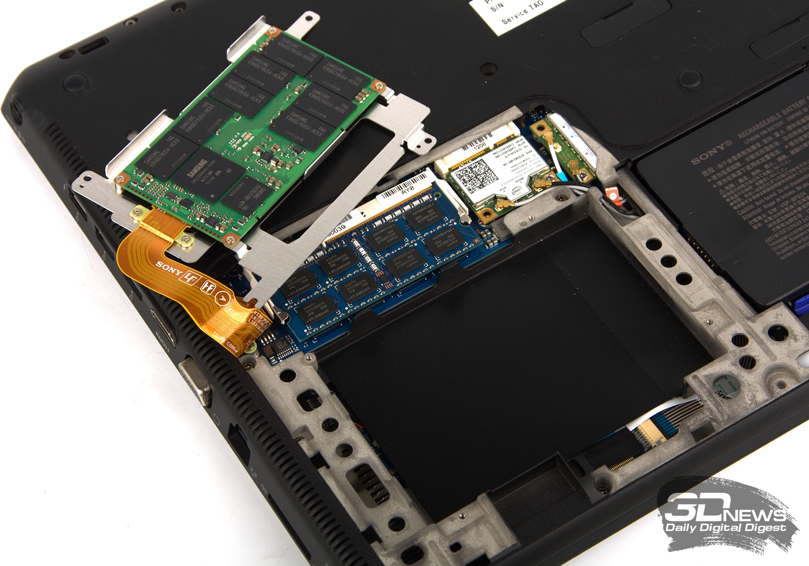 Ноутбук Sony VAIO S15: компактная «пятнашка» с IPS-дисплеем