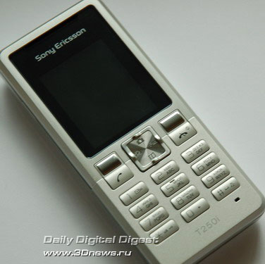 Sony Ericsson T250i  -  3