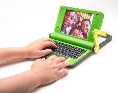 OLPC XO-1 с ручкой