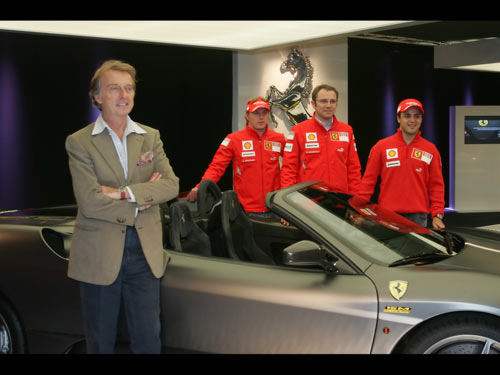 Ferrari Scuderia Spider 16M 5