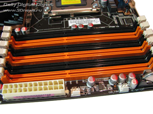 ASUS P6T Deluxe DIMMs