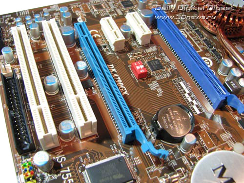 MSI DKA790GX слоты