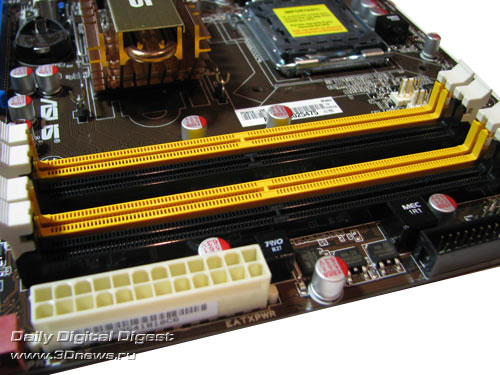 ASUS P5N7A-VM слоты памяти