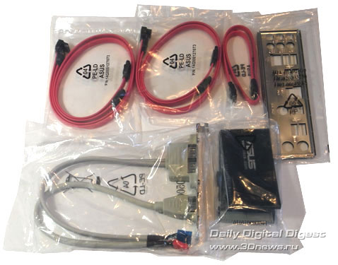 ASUS M4A79T Deluxe комплектация 2