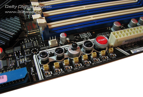 ASUS Rampage II Extreme кнопки