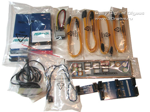 ASRock K10N780SLIX3-WiFi комплектация 1