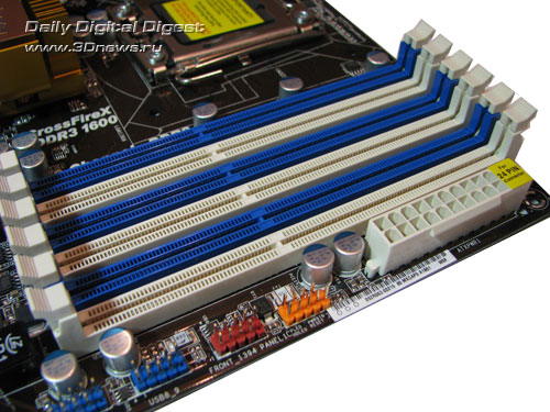 ASRock X58 Deluxe DIMMs