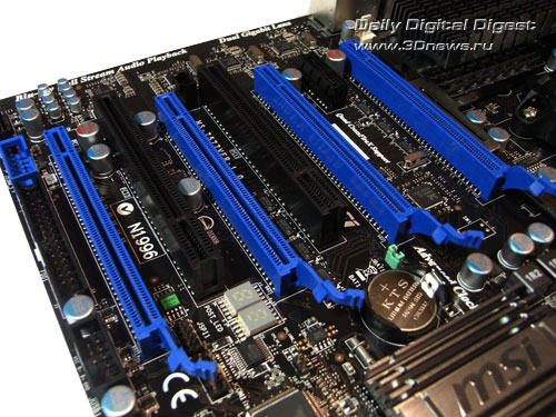 MSI 790FX-GD70 слоты расширения