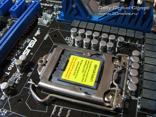 ASUS P7P55D Deluxe сокет