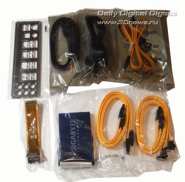 Gigabyte GA-P55-UD6-С комплектация 2